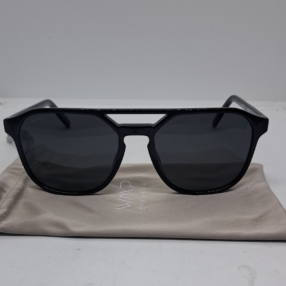 NWOT WMP HUNTER Black Sunglasses Unisex